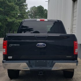 Shadow Black 2016 Ford F-150 // XLT // 4×4 Supercrew